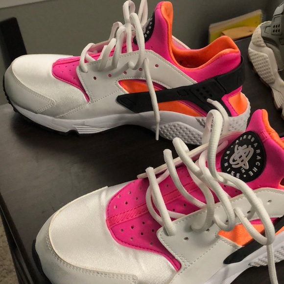 Nike Shoes - White, pink and orange huraches